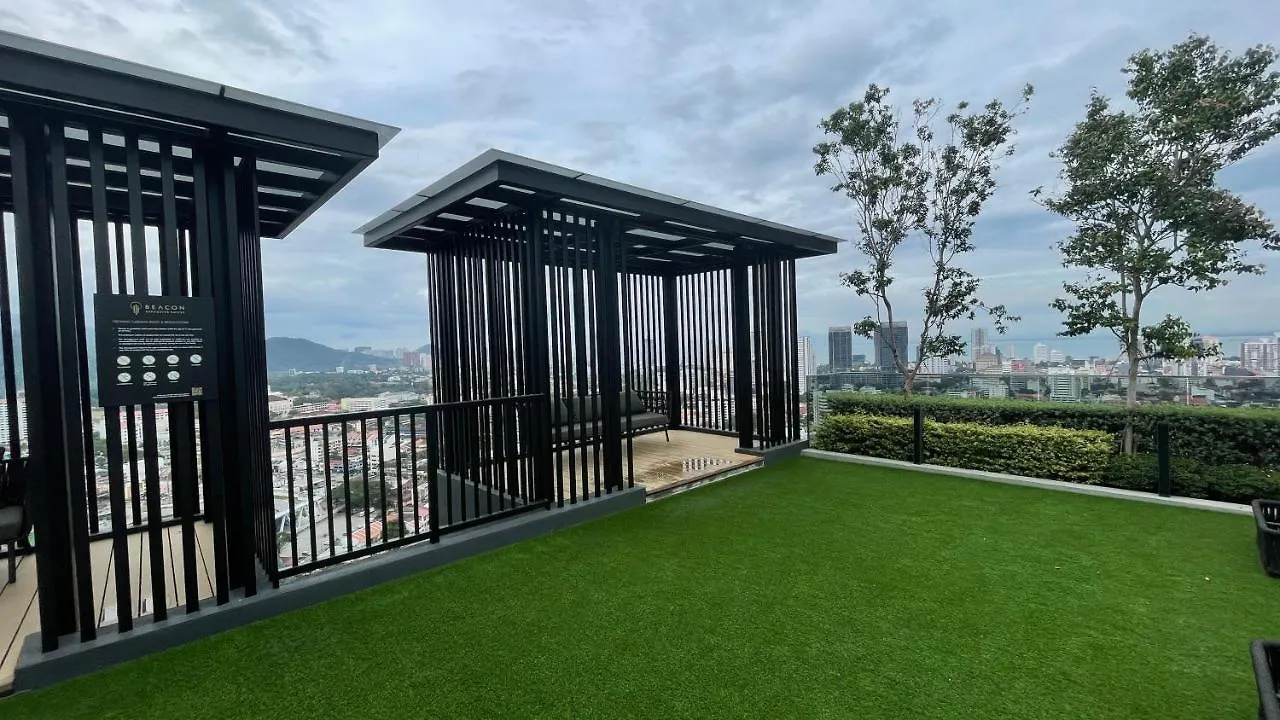 Apartment 2Br Luxury Rooftop Swimming Pook Homestay@Georgetown@10Pax - 无敌美景两房民宿