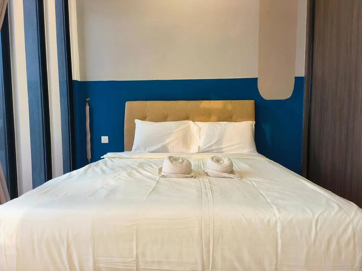 Apartment 2Br Luxury Rooftop Swimming Pook Homestay@Georgetown@10Pax - 无敌美景两房民宿