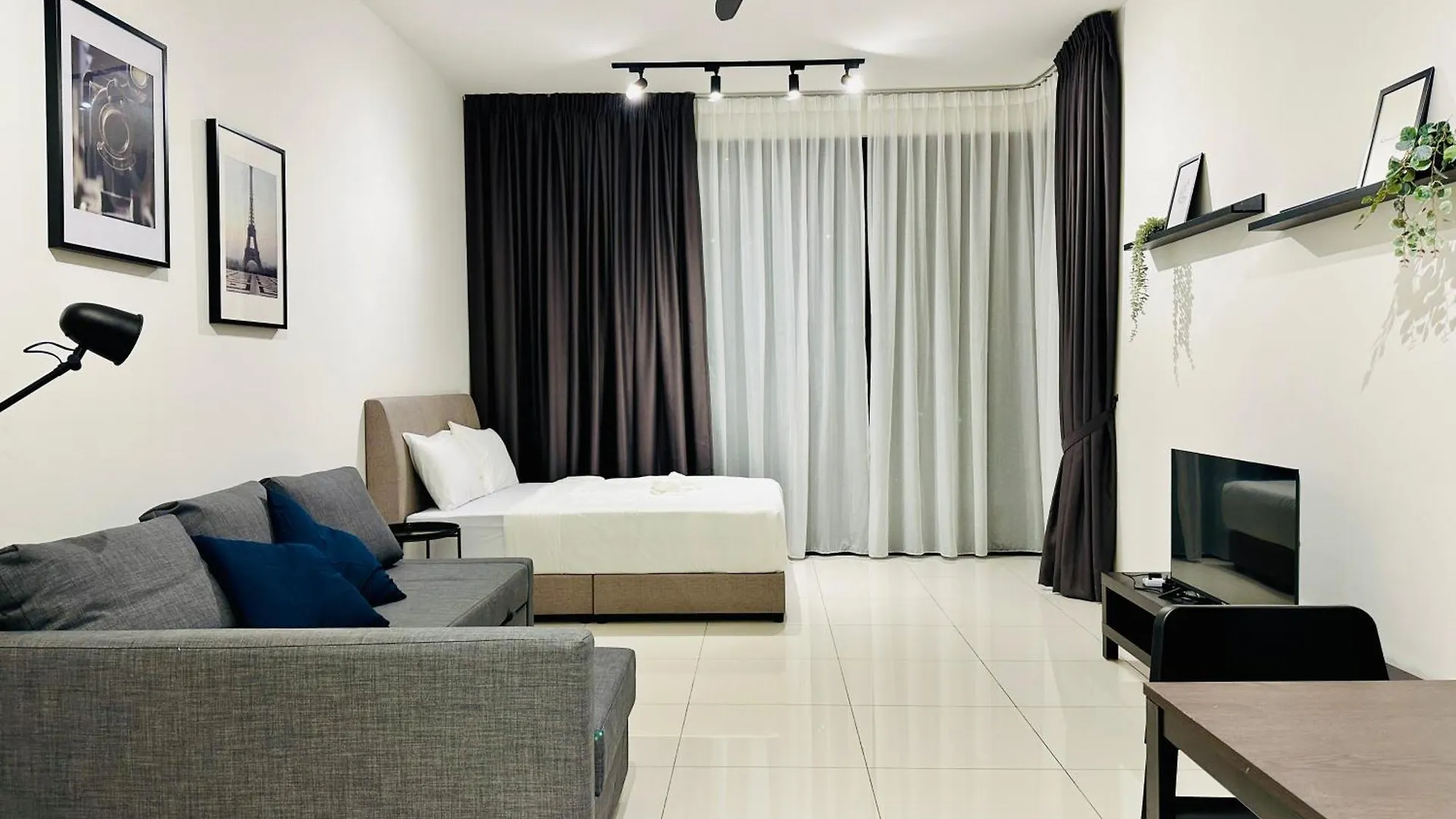 Apartment 2Br Luxury Rooftop Swimming Pook Homestay@Georgetown@10Pax - 无敌美景两房民宿