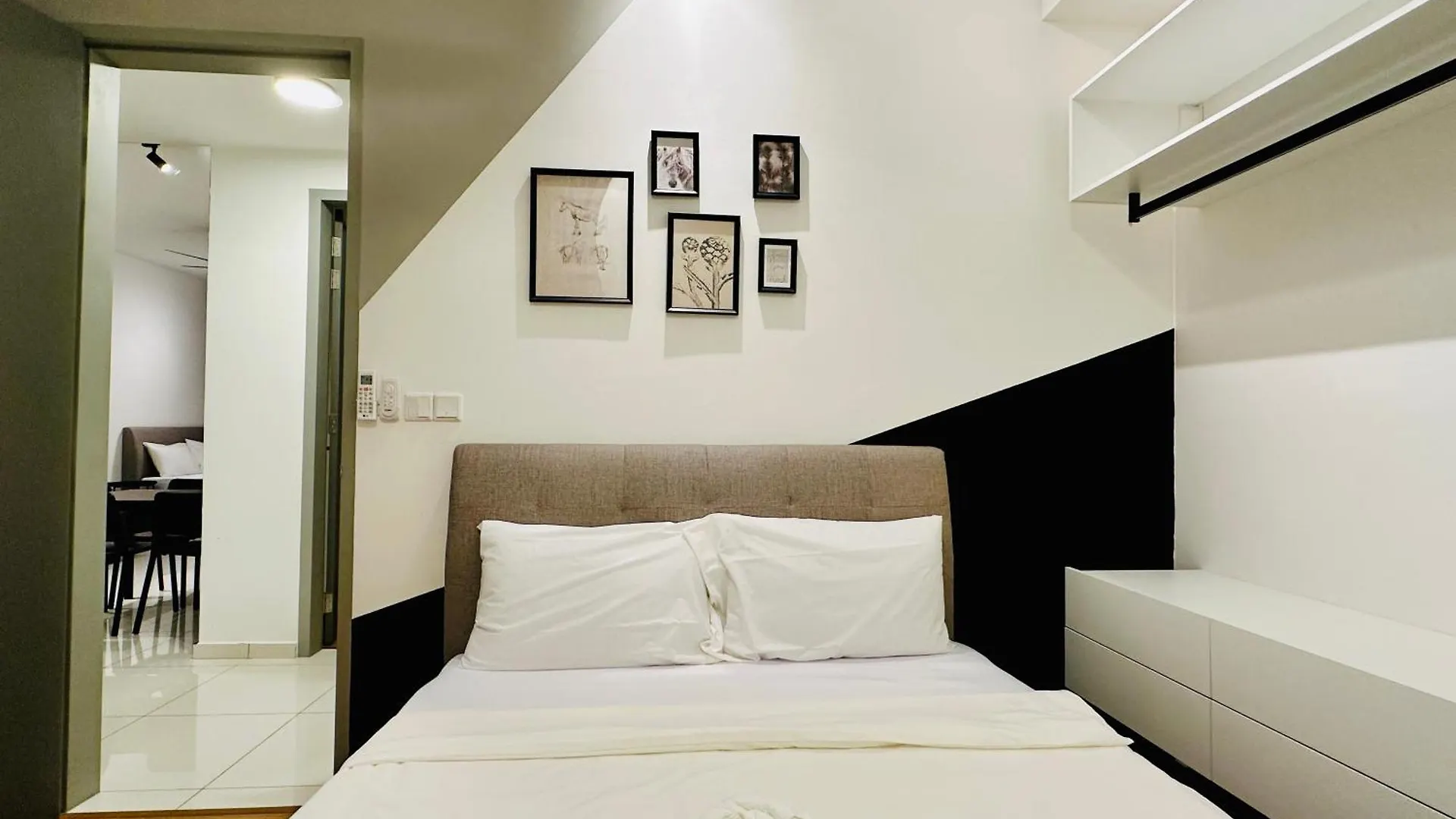 2Br Luxury Rooftop Swimming Pook Homestay@Georgetown@10Pax - 无敌美景两房民宿 0*, George Town Malaysia