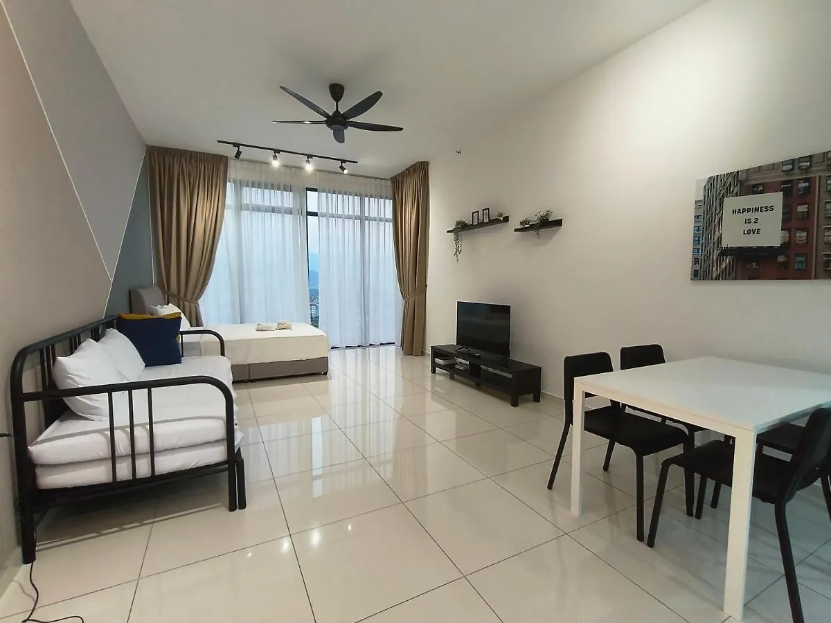 2Br Luxury Rooftop Swimming Pook Homestay@Georgetown@10Pax - 无敌美景两房民宿 Apartment George Town
