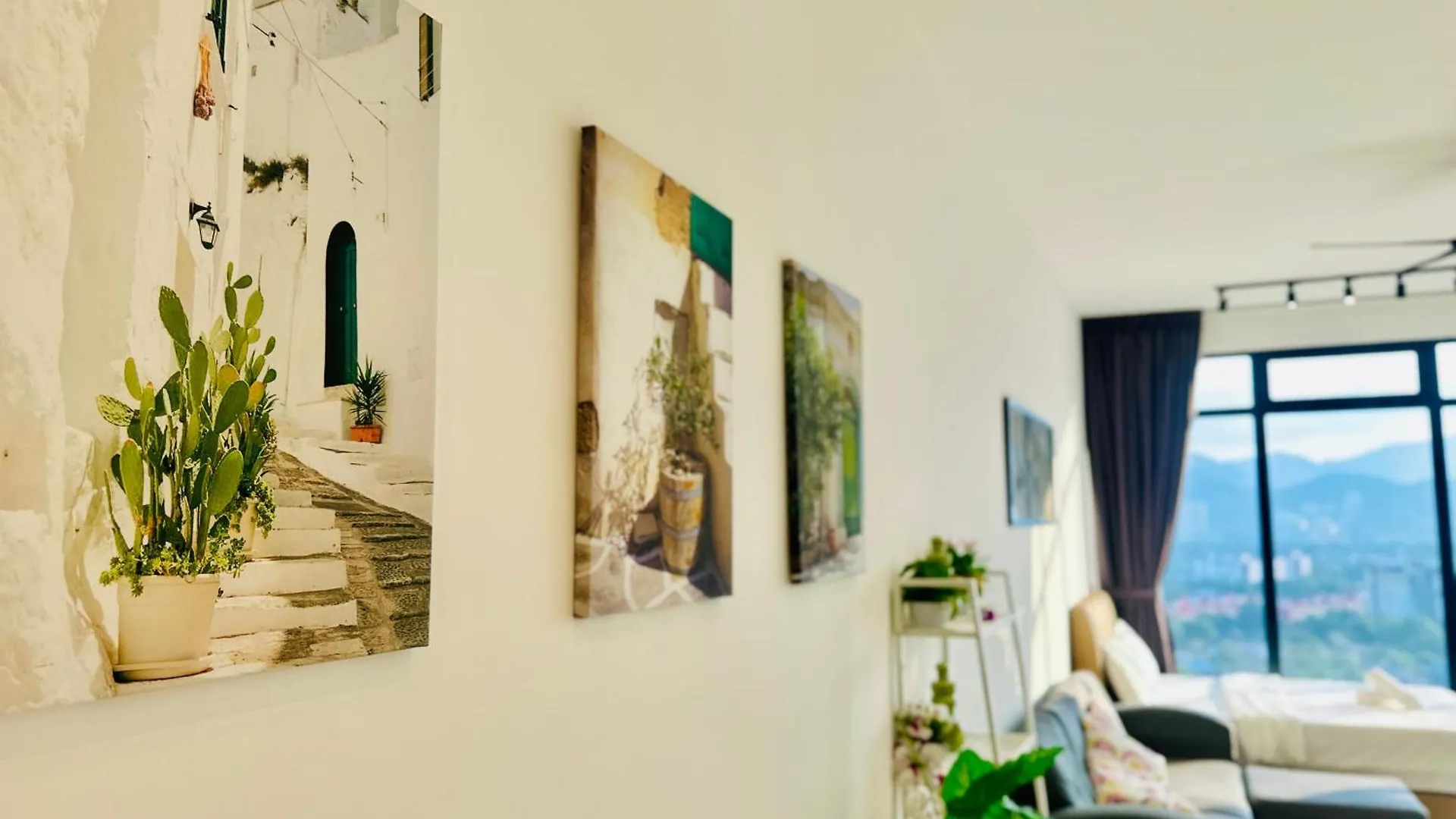 2Br Luxury Rooftop Swimming Pook Homestay@Georgetown@10Pax - 无敌美景两房民宿 0*, George Town Ma­lay­sia