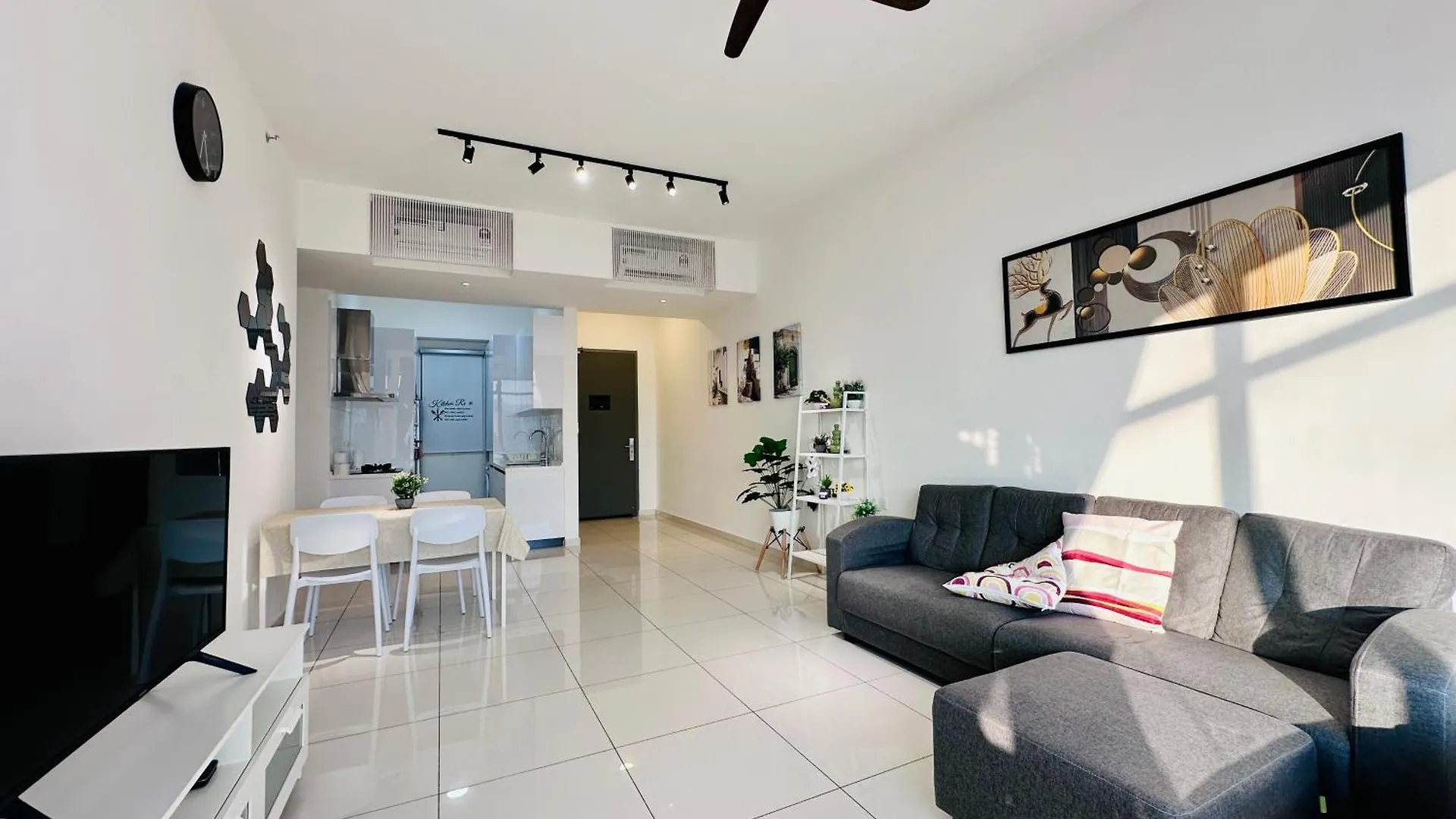 2Br Luxury Rooftop Swimming Pook Homestay@Georgetown@10Pax - 无敌美景两房民宿 Apartment George Town